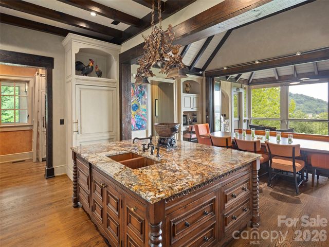 1929 Tree View Trail, Arden, NC 28704
