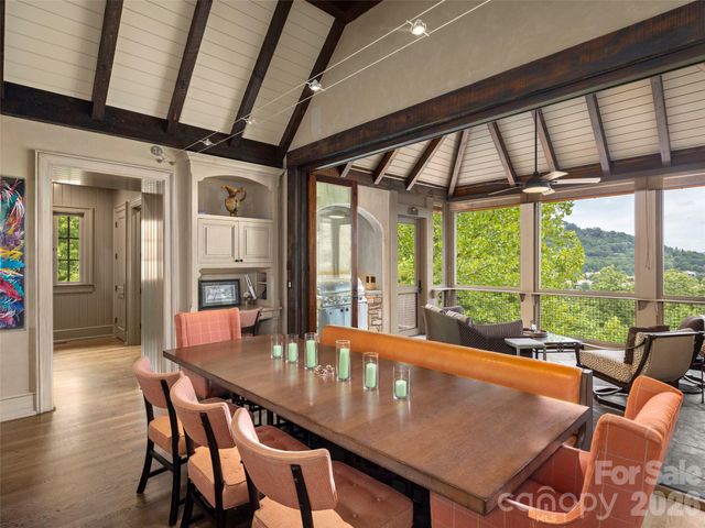 1929 Tree View Trail, Arden, NC 28704
