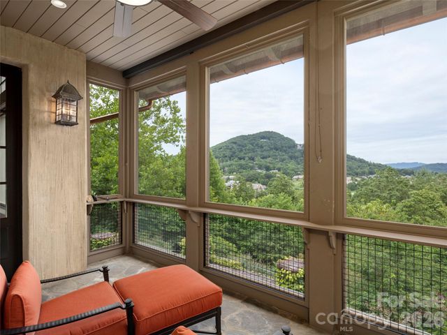 1929 Tree View Trail, Arden, NC 28704