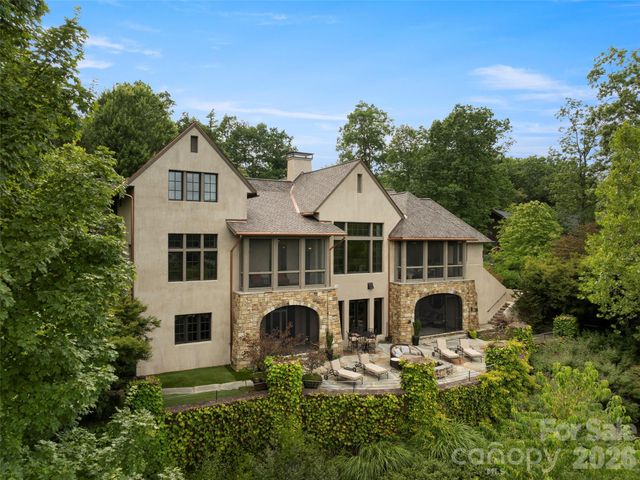 1929 Tree View Trail, Arden, NC 28704