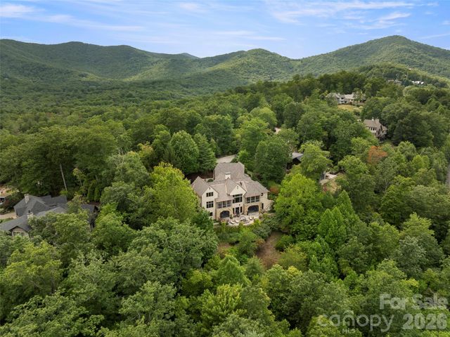 1929 Tree View Trail, Arden, NC 28704