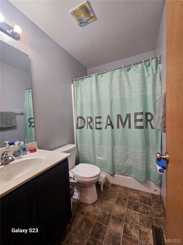 201 Whitetail Crossing Drive, Troy, MO 63379