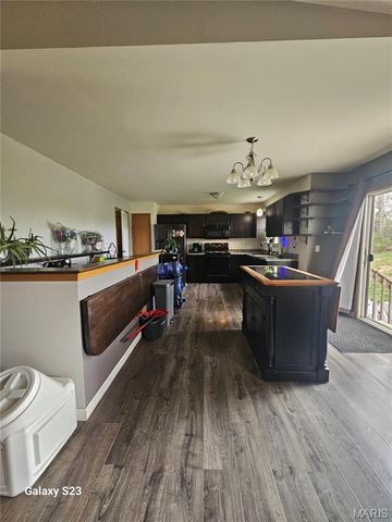 201 Whitetail Crossing Drive, Troy, MO 63379