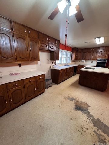 211 W Wilbur D Mills, Kensett, AR 72082