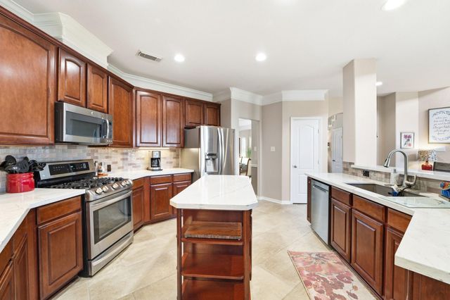 17611 Tahoe Pines Lane, Humble, TX 77346