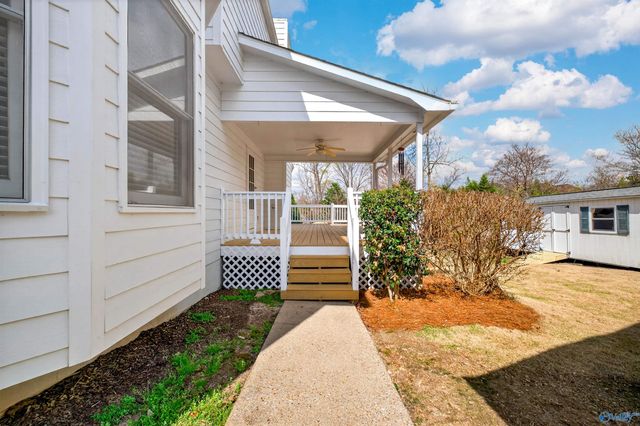308 Mayfield Lane NE, Jacksonville, AL 36265