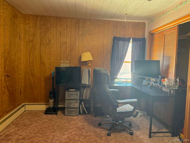 806 Rockland Road, Ontonagon, MI 49953