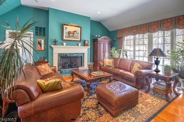 131 Post Kunhardt Rd, Bernardsville Boro, NJ 07924