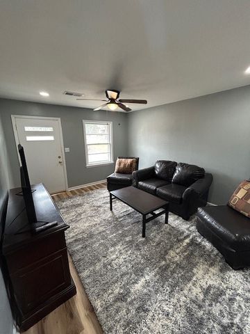 133 Anderson Drive, Swainsboro, GA 30401