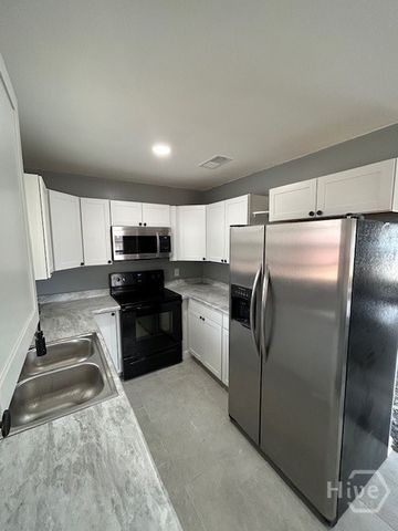 133 Anderson Drive, Swainsboro, GA 30401