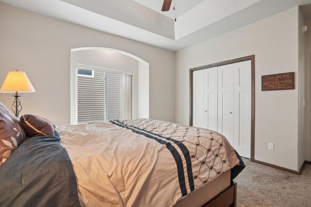 1588 69th Avenue S, Fargo, ND 58104