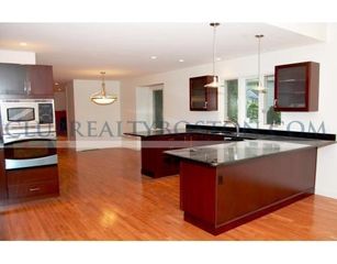 195 Forest 195, Arlington, MA 02474