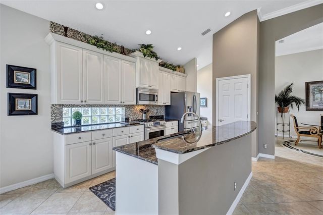 7163 SANDHILLS PLACE, Lakewood Ranch, FL 34202
