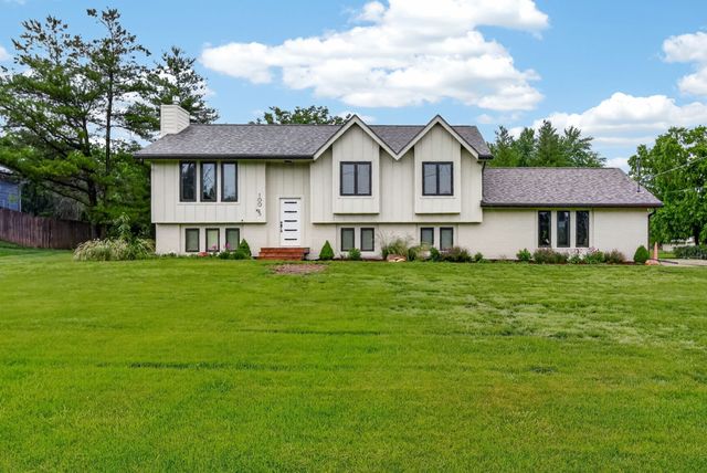 10085 NW 78th Avenue, Johnston, IA 50131