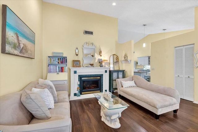 18293 Fresh Lake Way, Boca Raton, FL 33498