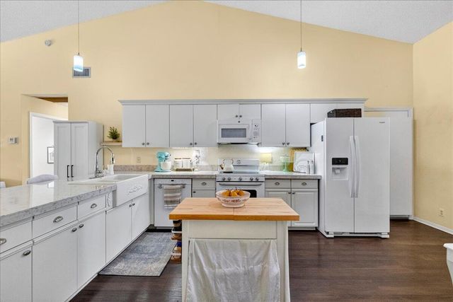 18293 Fresh Lake Way, Boca Raton, FL 33498