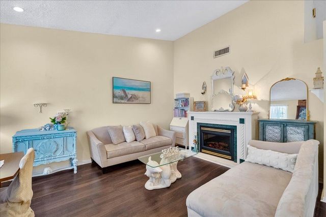 18293 Fresh Lake Way, Boca Raton, FL 33498