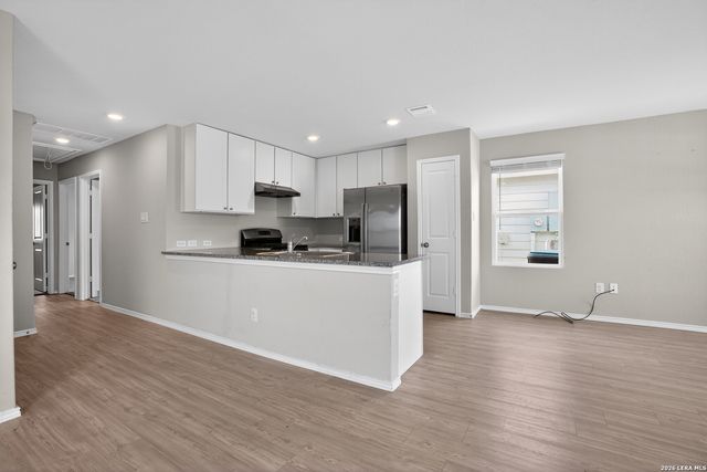 8119 Serro Medina, San Antonio, TX 78252