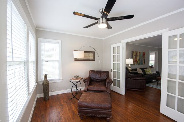 5946 Morningside Avenue, Dallas, TX 75206