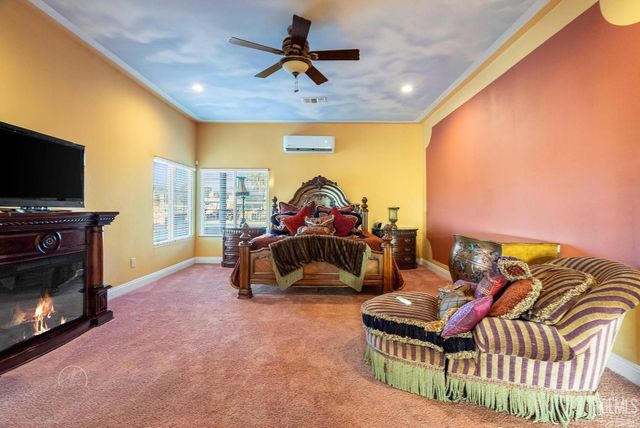 9446 Kern River Avenue, Bakersfield, CA 93308