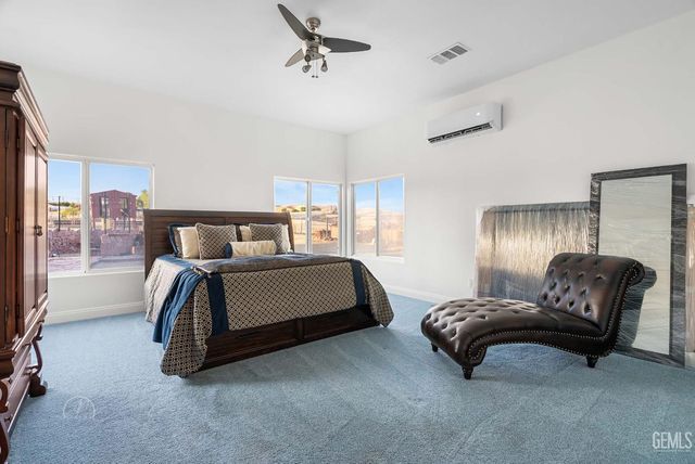 9446 Kern River Avenue, Bakersfield, CA 93308