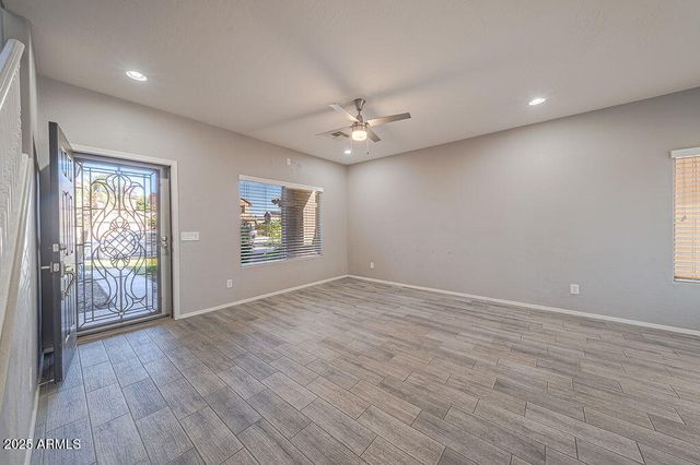 12825 W WHITTON Avenue, Avondale, AZ 85392