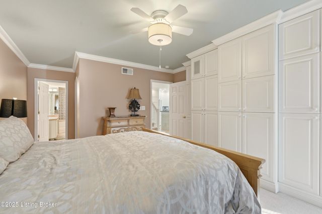 404 Eastgate Village Wynde, Louisville, KY 40223