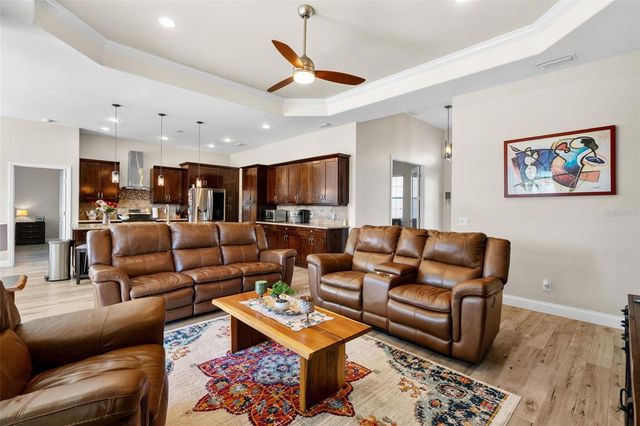 3218 PEARLY DRIVE, Lakeland, FL 33812