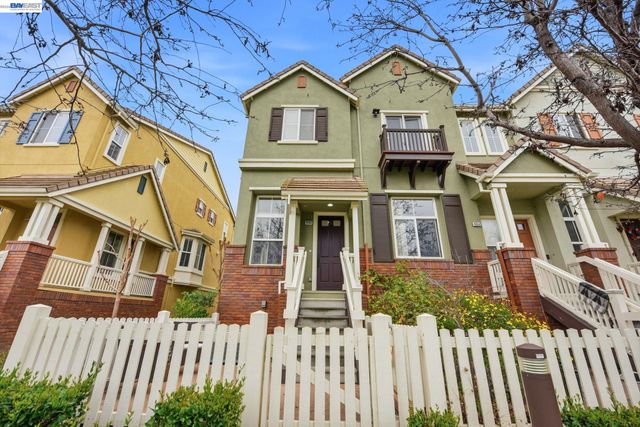 48962 Woodgrove Cmn, Fremont, CA 94539