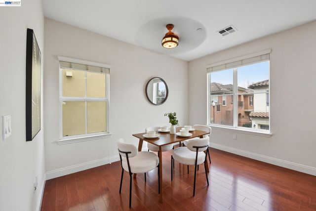 48962 Woodgrove Cmn, Fremont, CA 94539