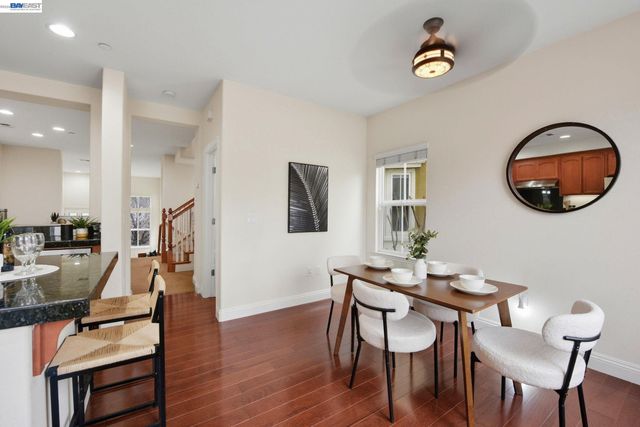 48962 Woodgrove Cmn, Fremont, CA 94539