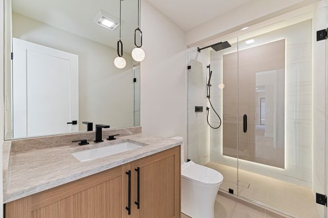 1400 Kingsport Court, Northbrook, IL 60062