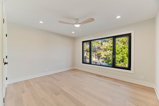 1400 Kingsport Court, Northbrook, IL 60062