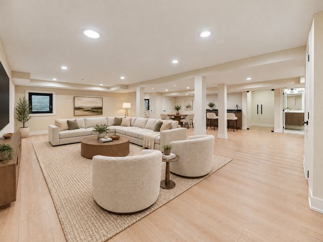 1400 Kingsport Court, Northbrook, IL 60062