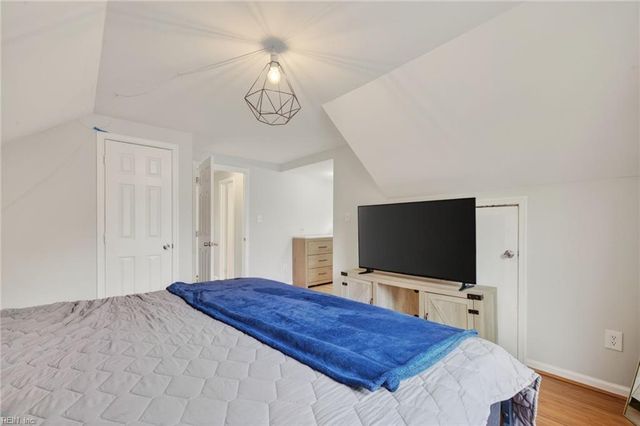 635 Harpersville RD, Newport News, VA 23601
