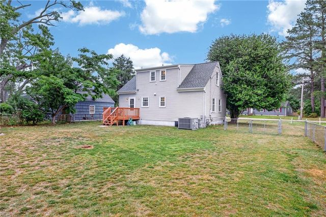 635 Harpersville RD, Newport News, VA 23601