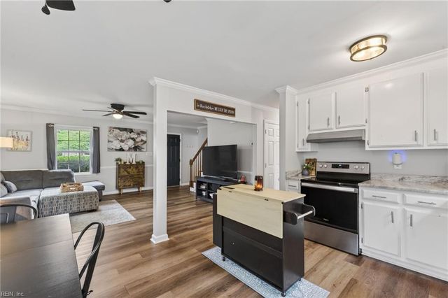 635 Harpersville RD, Newport News, VA 23601