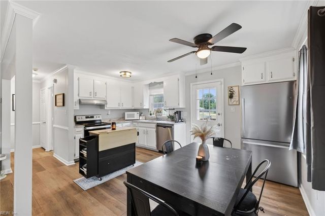 635 Harpersville RD, Newport News, VA 23601