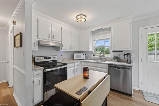 635 Harpersville RD, Newport News, VA 23601