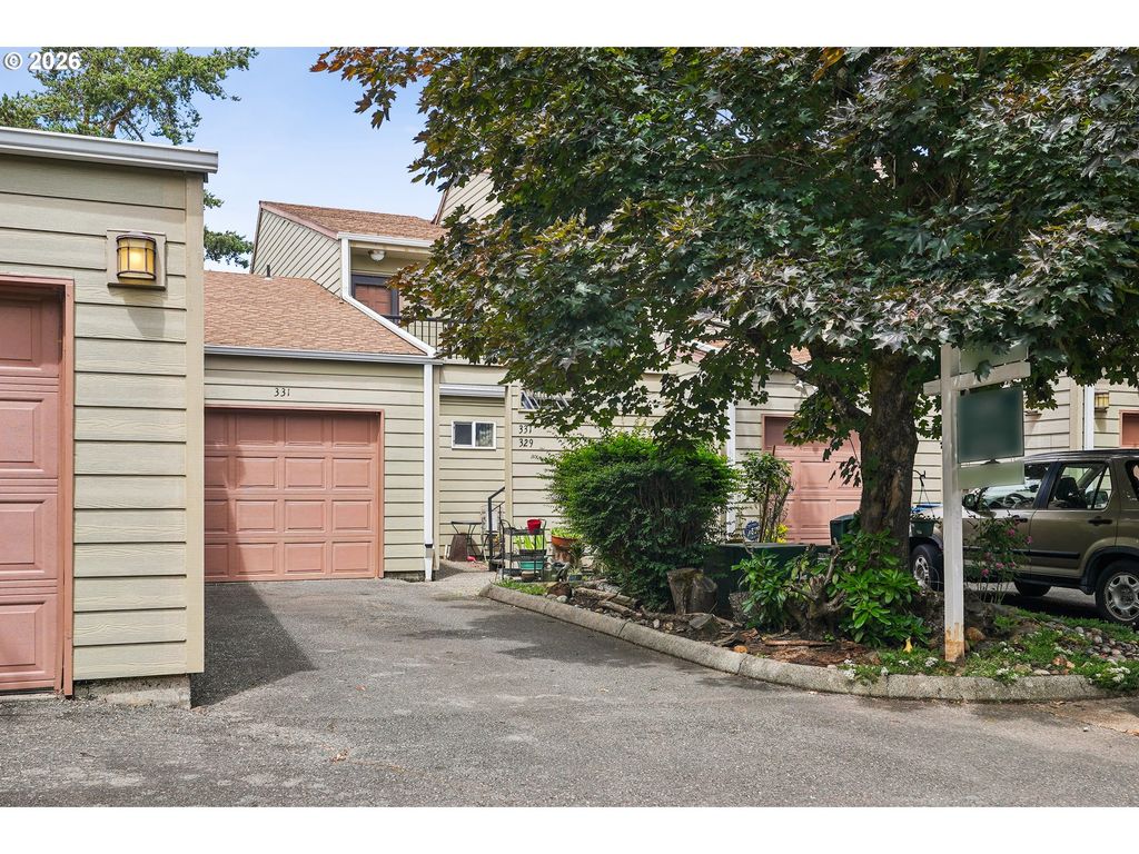 331 Se 146TH Ave 18, Portland, OR 97233