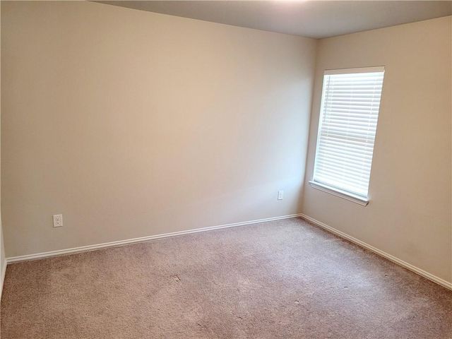 300 Bright Star LN, Georgetown, TX 78628