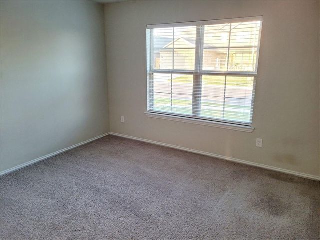 300 Bright Star LN, Georgetown, TX 78628