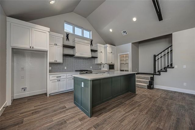 4209 Emery Drive, Edmond, OK 73034