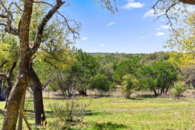 290 Sunset RDG, Dripping Springs, TX 78620