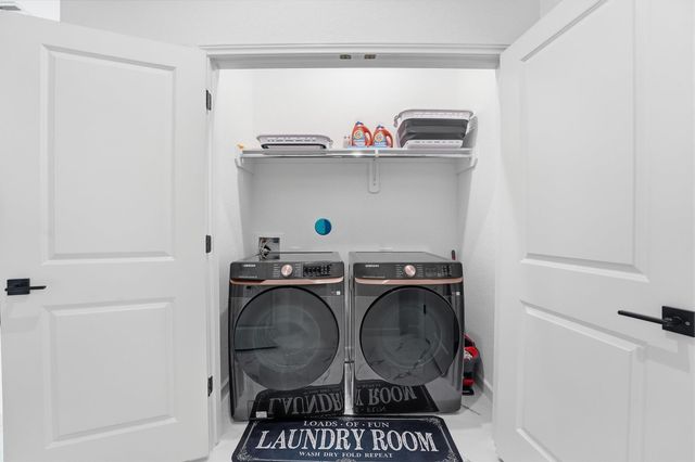 5839 Southwell Street B, Houston, TX 77033