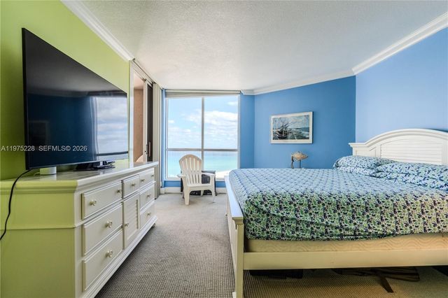 6767 Collins Ave 706, Miami Beach, FL 33141