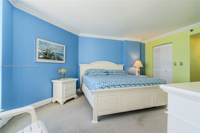 6767 Collins Ave 706, Miami Beach, FL 33141