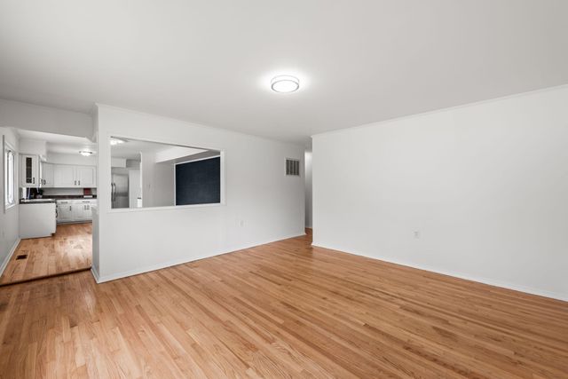 766 Fremont Road, Valparaiso, IN 46385