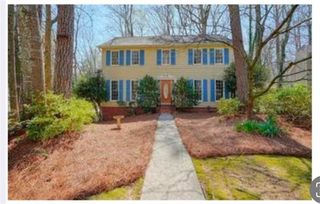 4241 Glenforest Way NE, Roswell, GA 30075