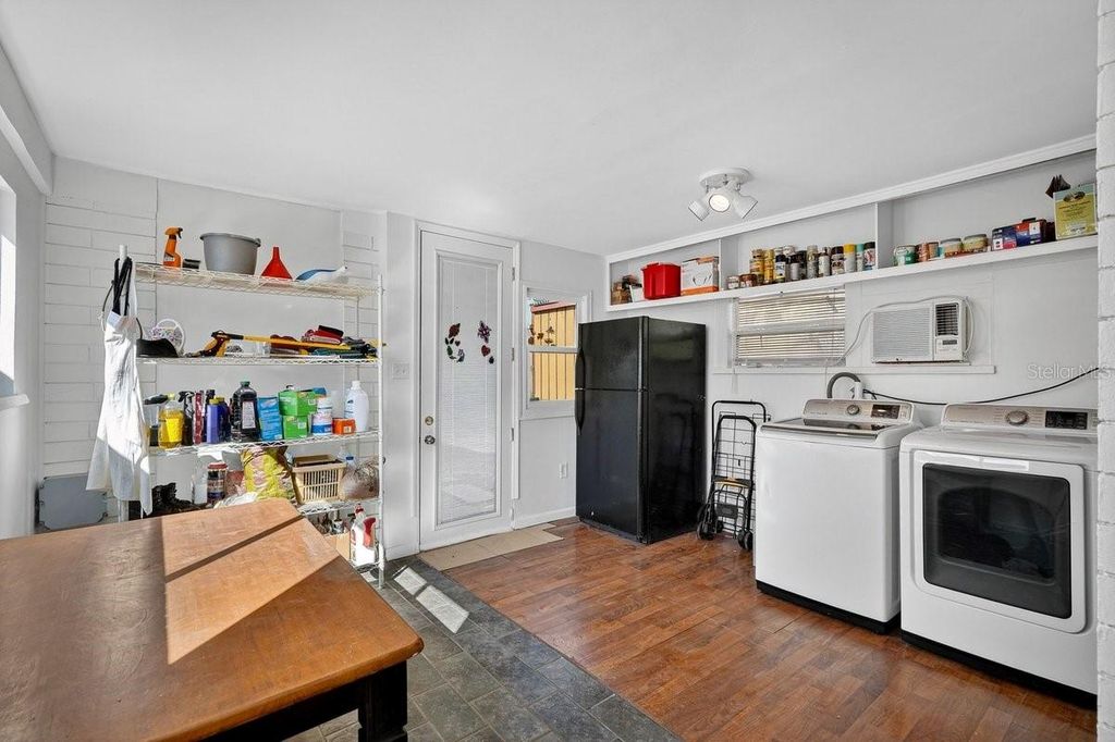 Image 49 of property listing at 112 S OLEANDER AVENUE, Daytona Beach, FL 32118